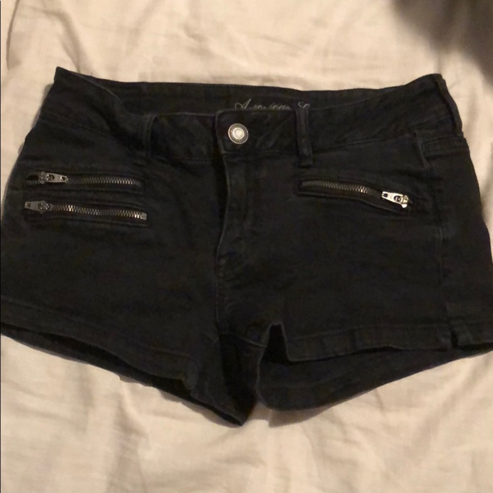 American eagle black shorts!
